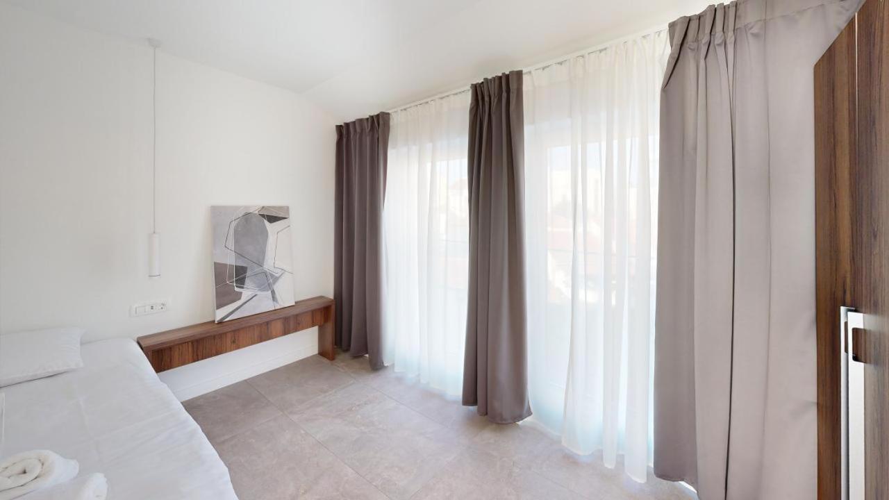 Calypso Residence Умаг Екстериор снимка