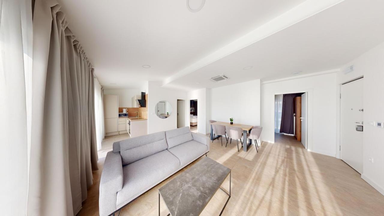 Calypso Residence Умаг Екстериор снимка