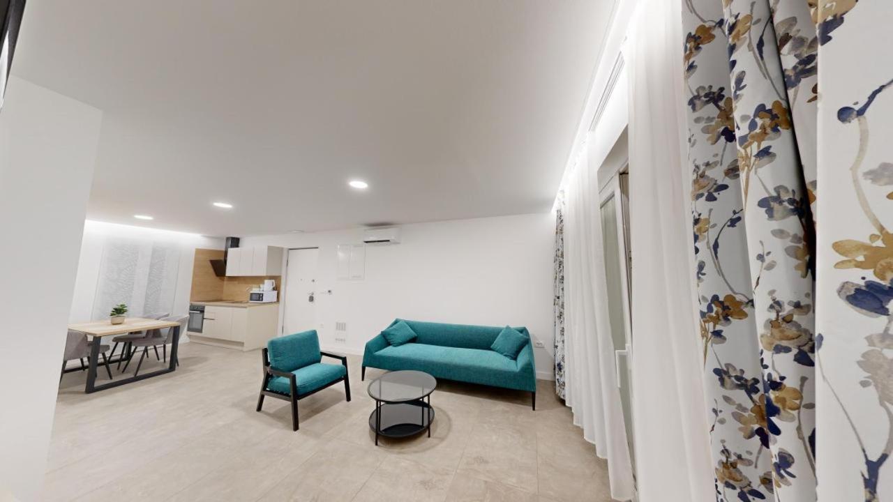 Calypso Residence Умаг Екстериор снимка