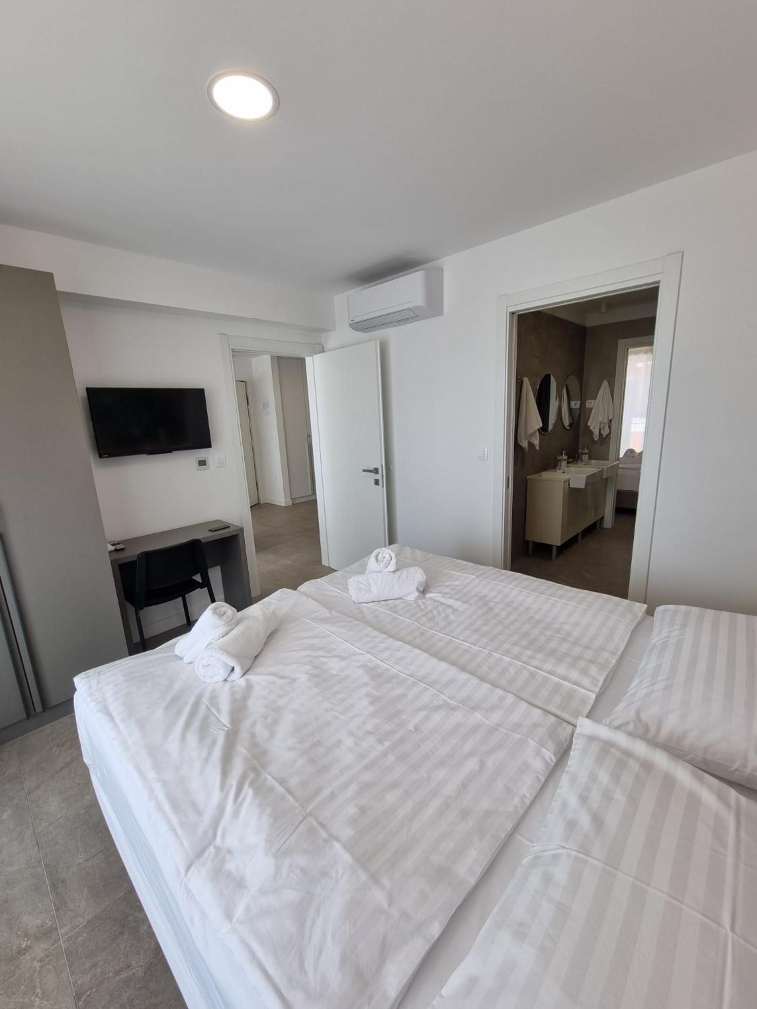 Calypso Residence Умаг Екстериор снимка