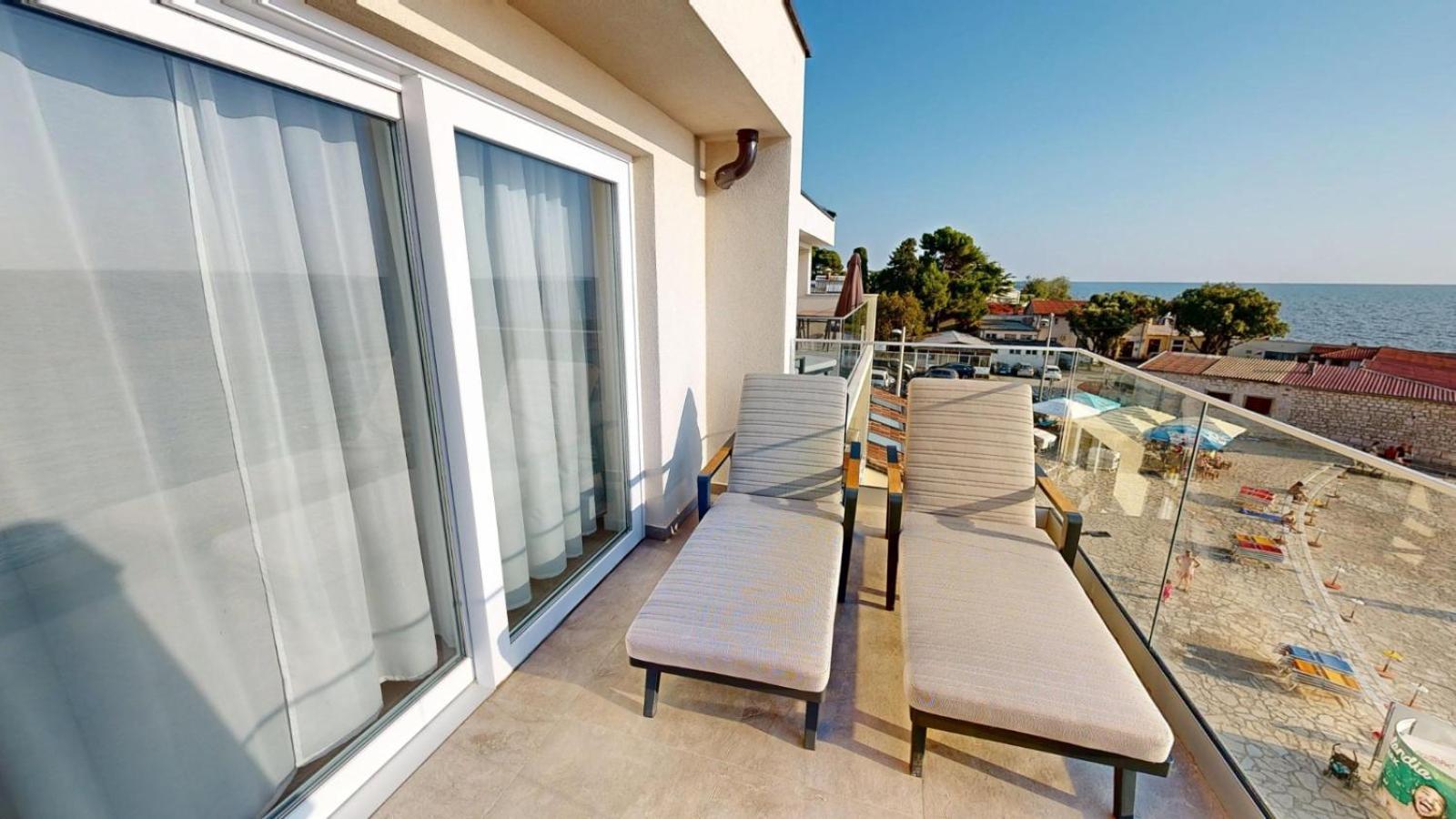 Calypso Residence Умаг Екстериор снимка